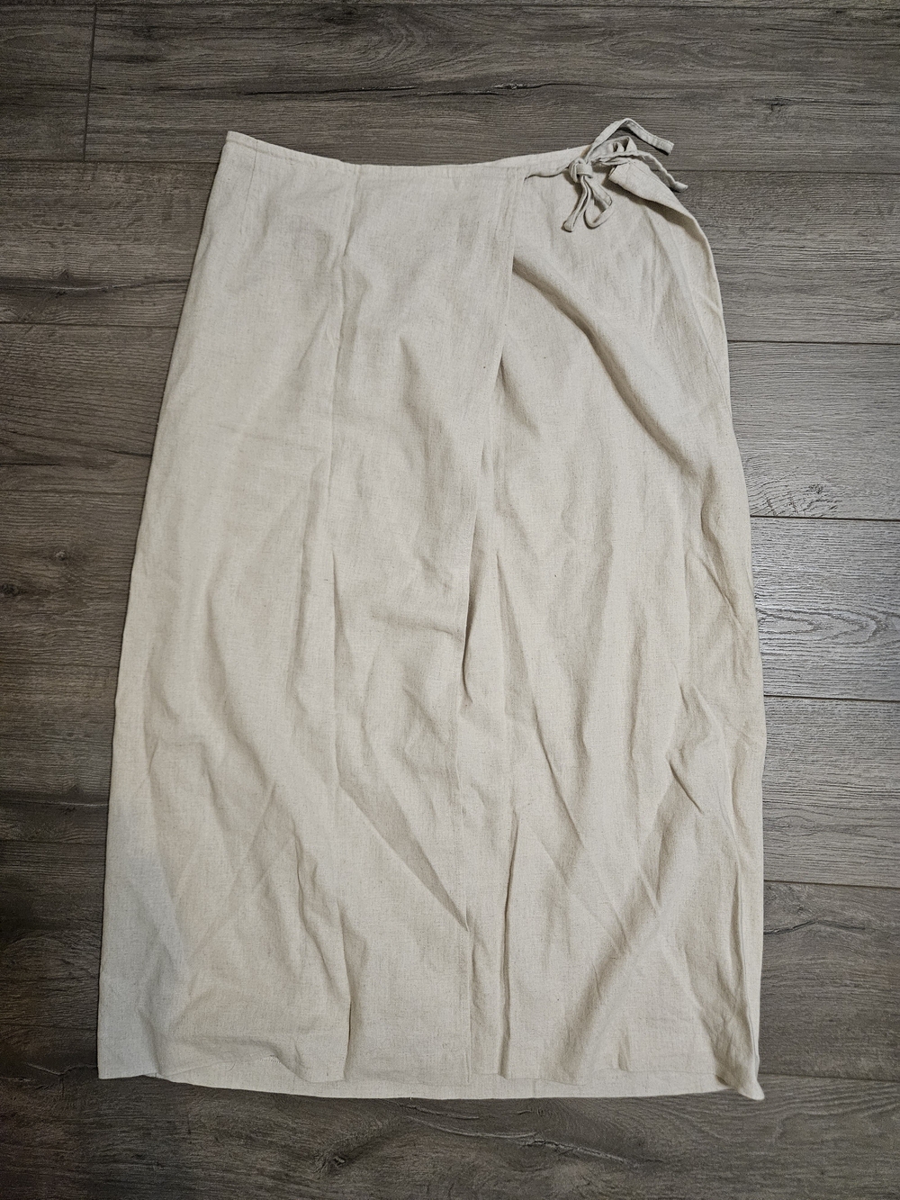 Liz Claiborne Beige Vintage Wrap-Style Midi Skirt
